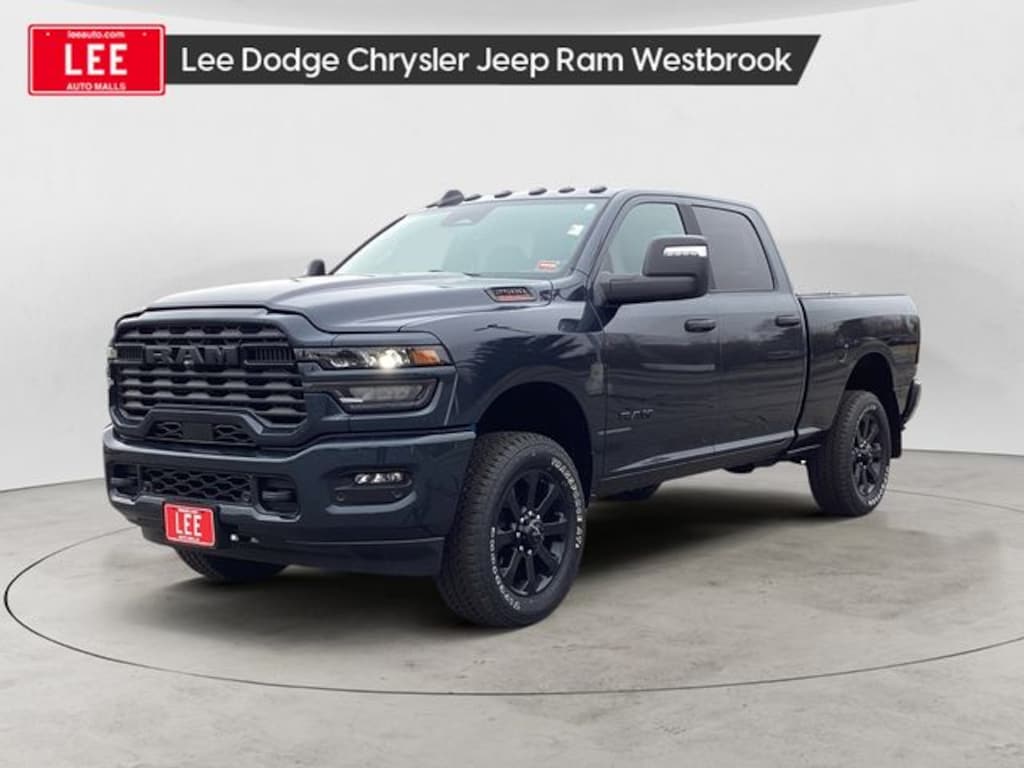 New 2026 Ram 2500 BIG HORN CREW CAB 4X4 6'4 BOX Pickup