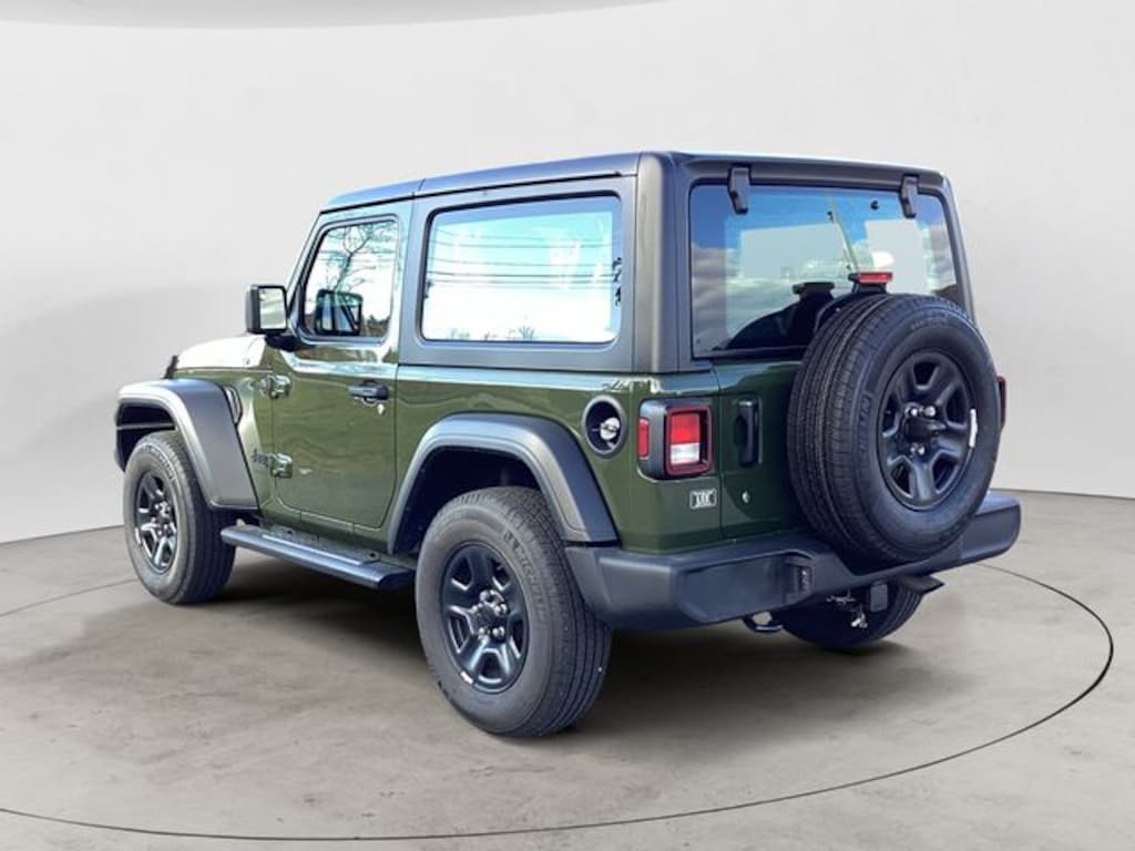 Used 2022 Jeep Wrangler Sport SUV