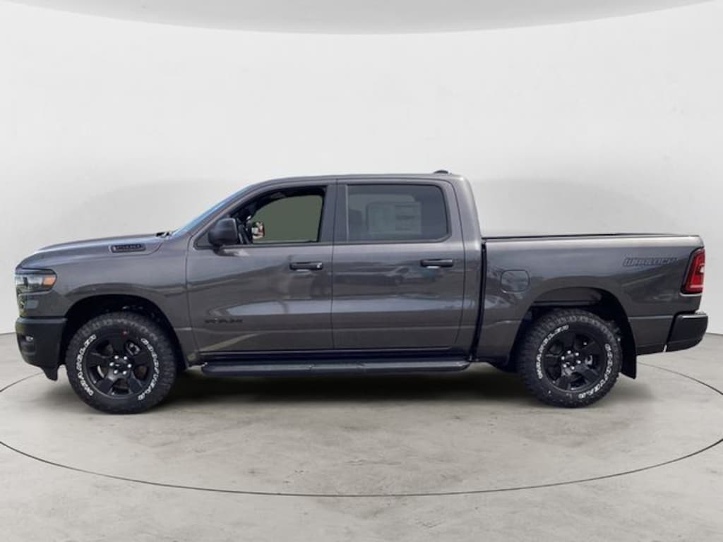 New 2026 Ram 1500 WARLOCK CREW CAB 4X4 5'7 BOX Pickup