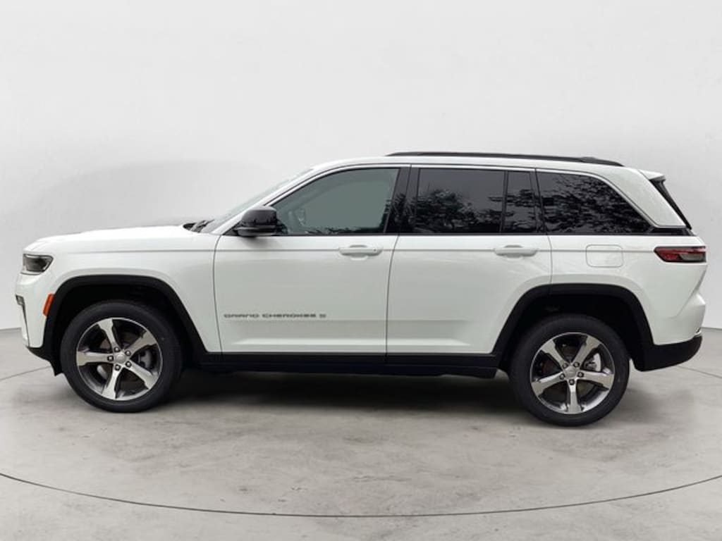 New 2026 Jeep Grand Cherokee LIMITED 4X4 Sport Utility