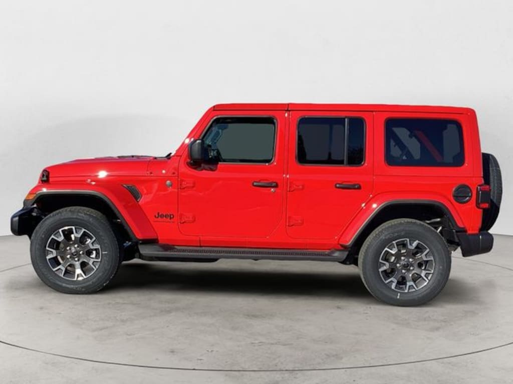 New 2026 Jeep Wrangler 4-DOOR SAHARA Sport Utility