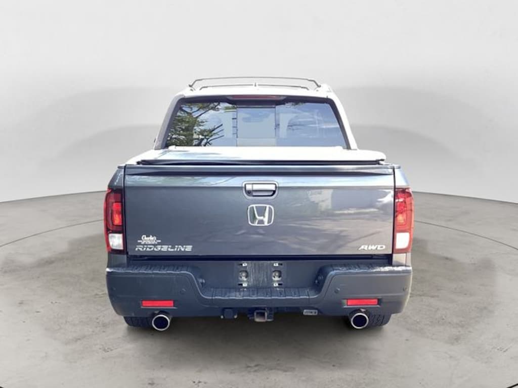 Used 2022 Honda Ridgeline RTL-E Truck