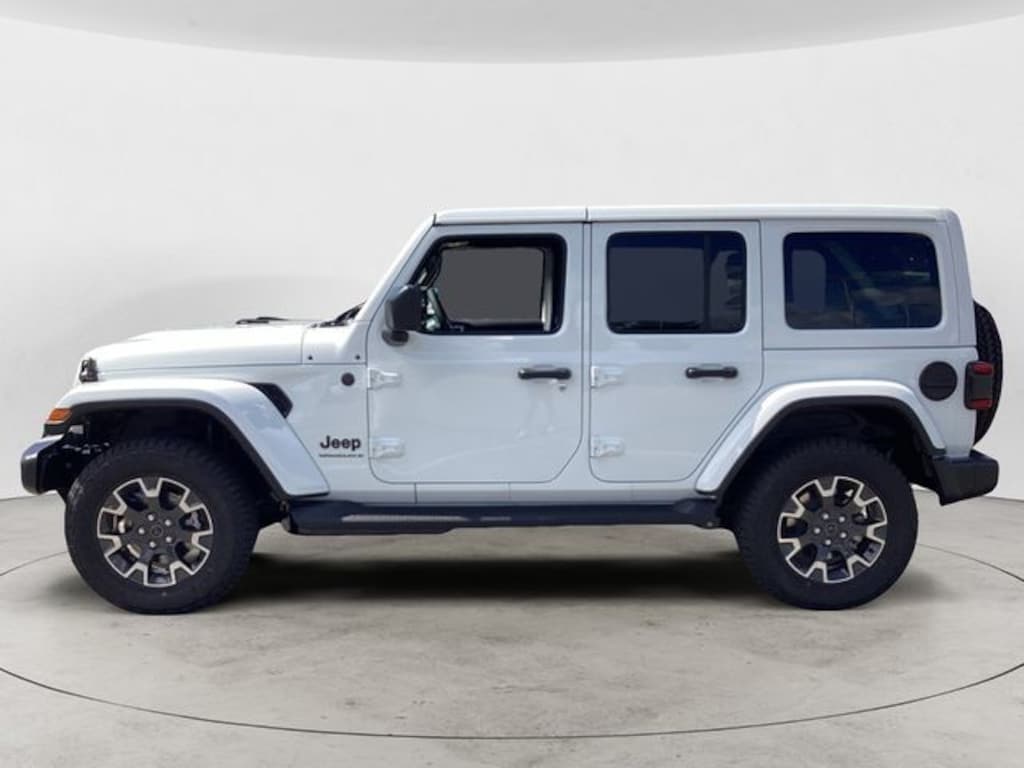 New 2026 Jeep Wrangler 4-DOOR SAHARA Sport Utility