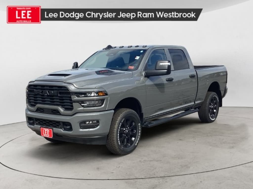 New 2026 Ram 2500 BLACK EXPRESS CREW CAB 4X4 6'4 BOX Pickup