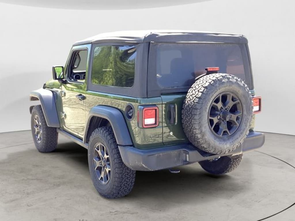 Used 2023 Jeep Wrangler Willys SUV