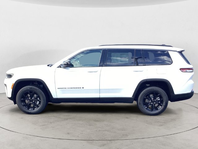 New 2026 Jeep Grand Cherokee L LAREDO ALTITUDE 4X4 Sport Utility