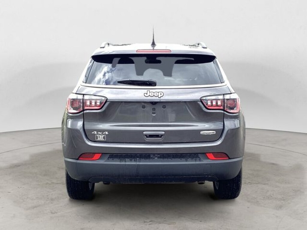 Used 2024 Jeep Compass Latitude Lux SUV
