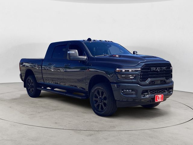 2026 RAM 3500 Laramie - Photo 7