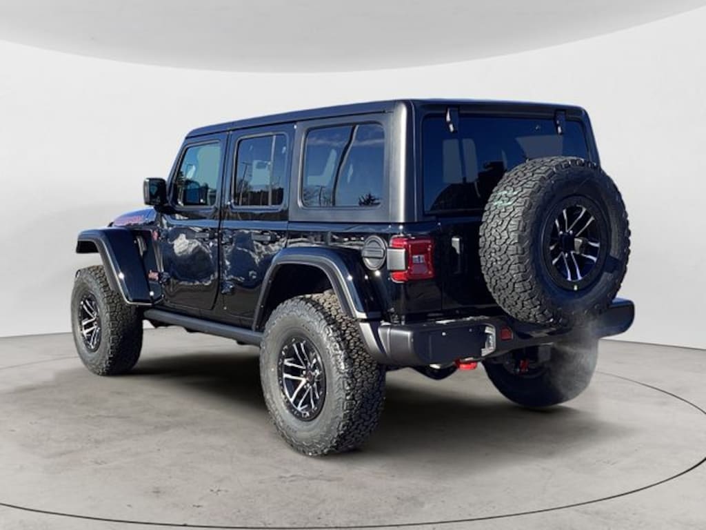 New 2026 Jeep Wrangler 4-DOOR RUBICON Sport Utility