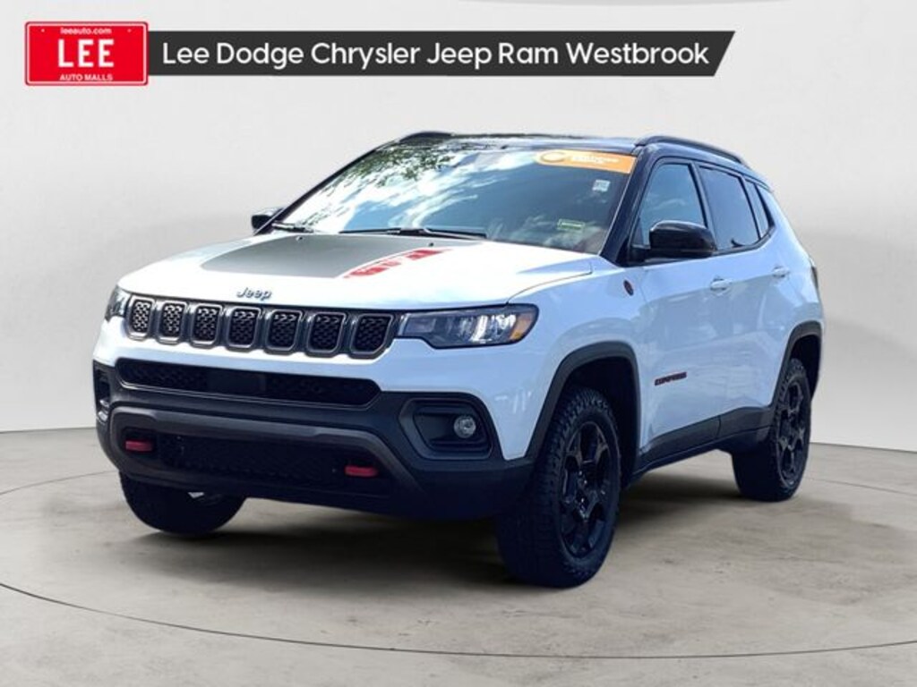 Used 2024 Jeep Compass Trailhawk SUV