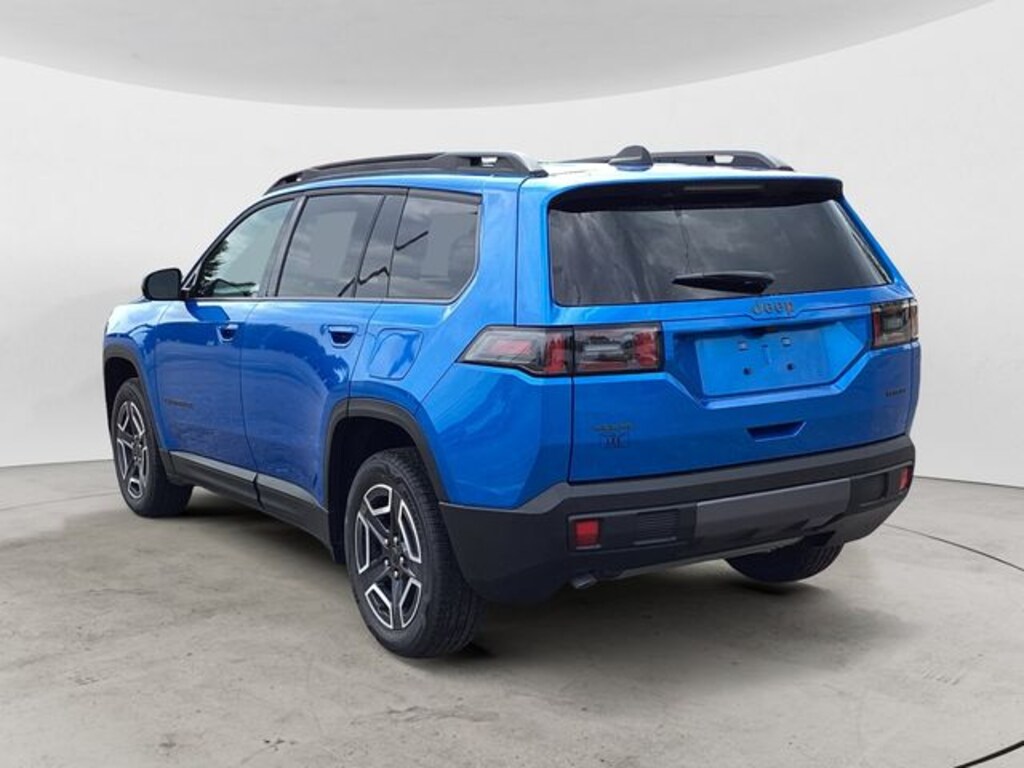 New 2026 Jeep Cherokee LAREDO 4X4 Sport Utility