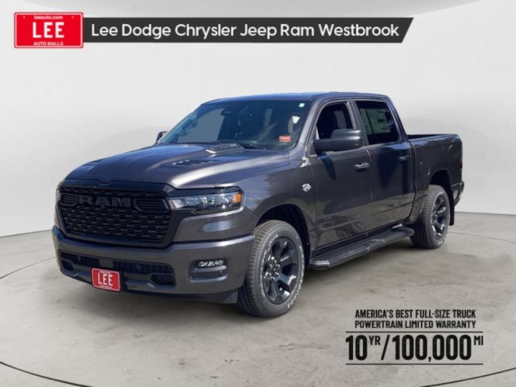 New 2026 Ram 1500 EXPRESS CREW CAB 4X4 5'7 BOX Pickup