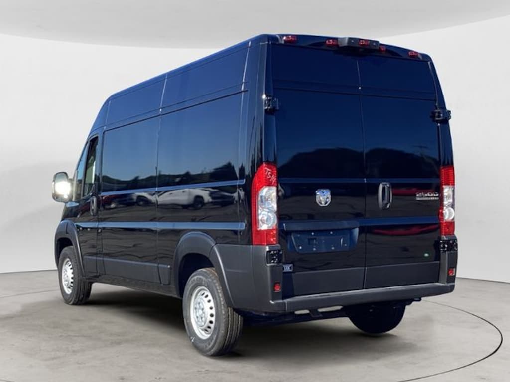 New 2025 Ram ProMaster PROMASTER 2500 TRADESMAN CARGO VAN HIGH ROOF 136' Cargo Van