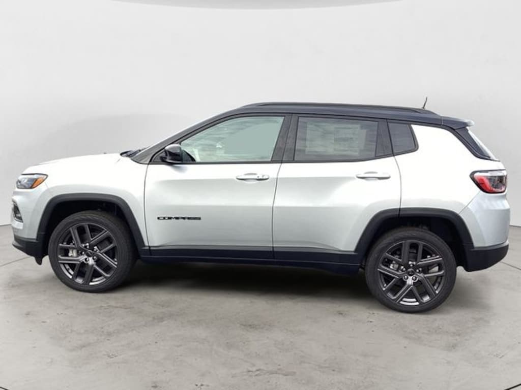 New 2026 Jeep Compass LIMITED ALTITUDE 4X4 Sport Utility