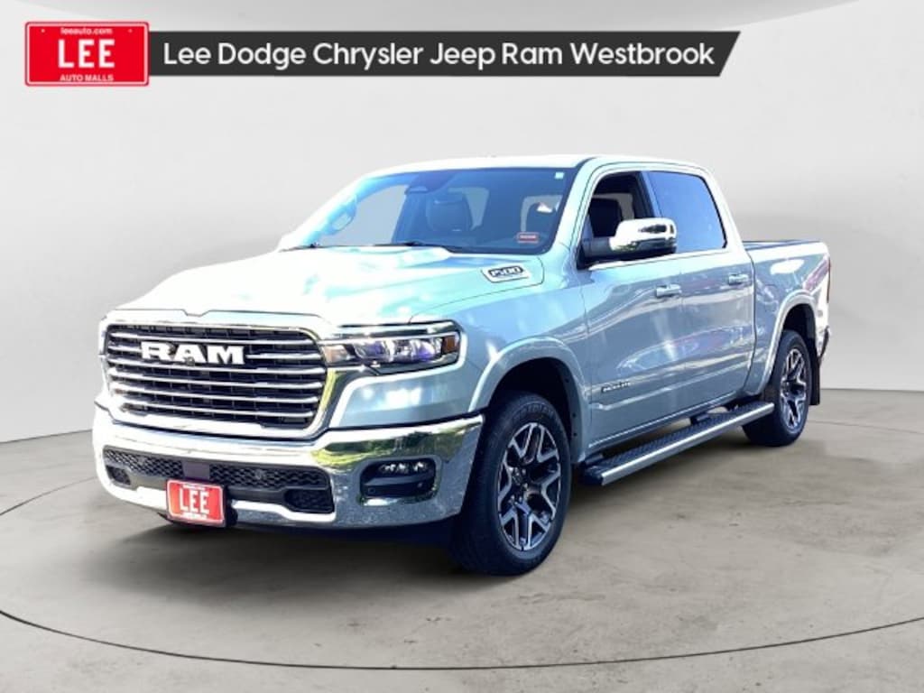 New 2026 Ram 1500 LARAMIE CREW CAB 4X4 5'7 BOX Pickup