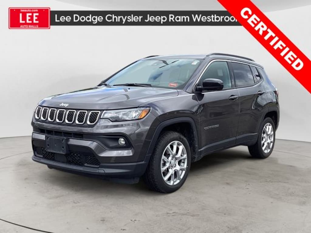 Used 2024 Jeep Compass Latitude Lux SUV