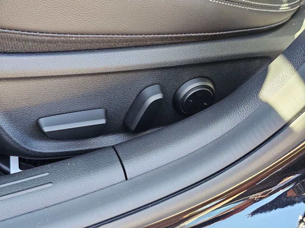 2026 GENESIS G70 Prestige - Photo 33