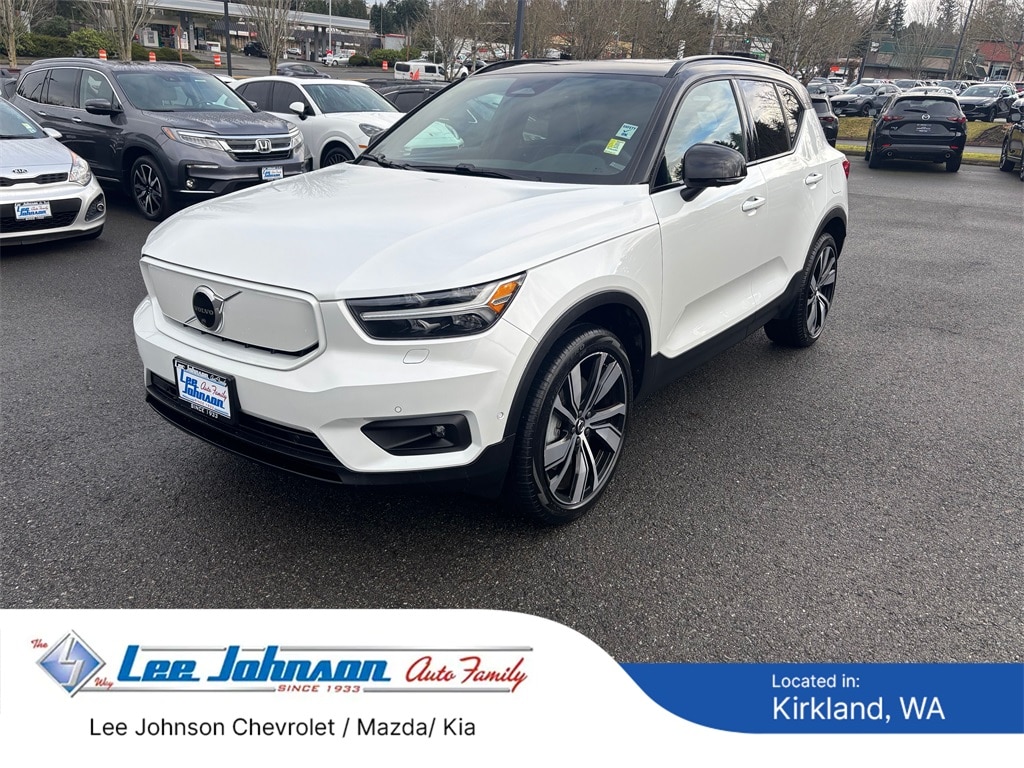 Used 2022 Volvo XC40 Recharge Twin Pure Electric P8 Ultimate SUV