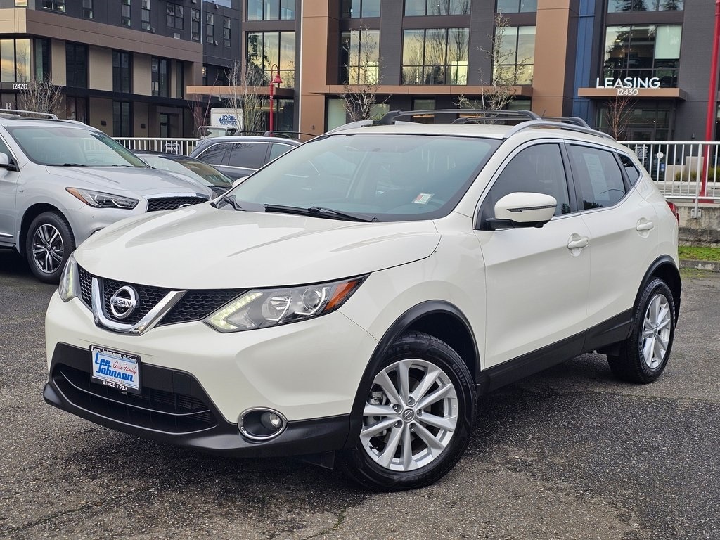 2017 Nissan Rogue Sport SV