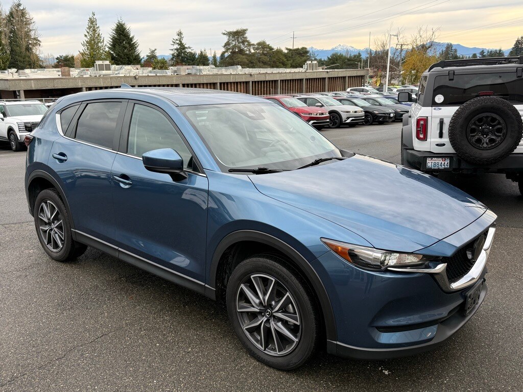 2018 Mazda CX-5 Touring photo 4