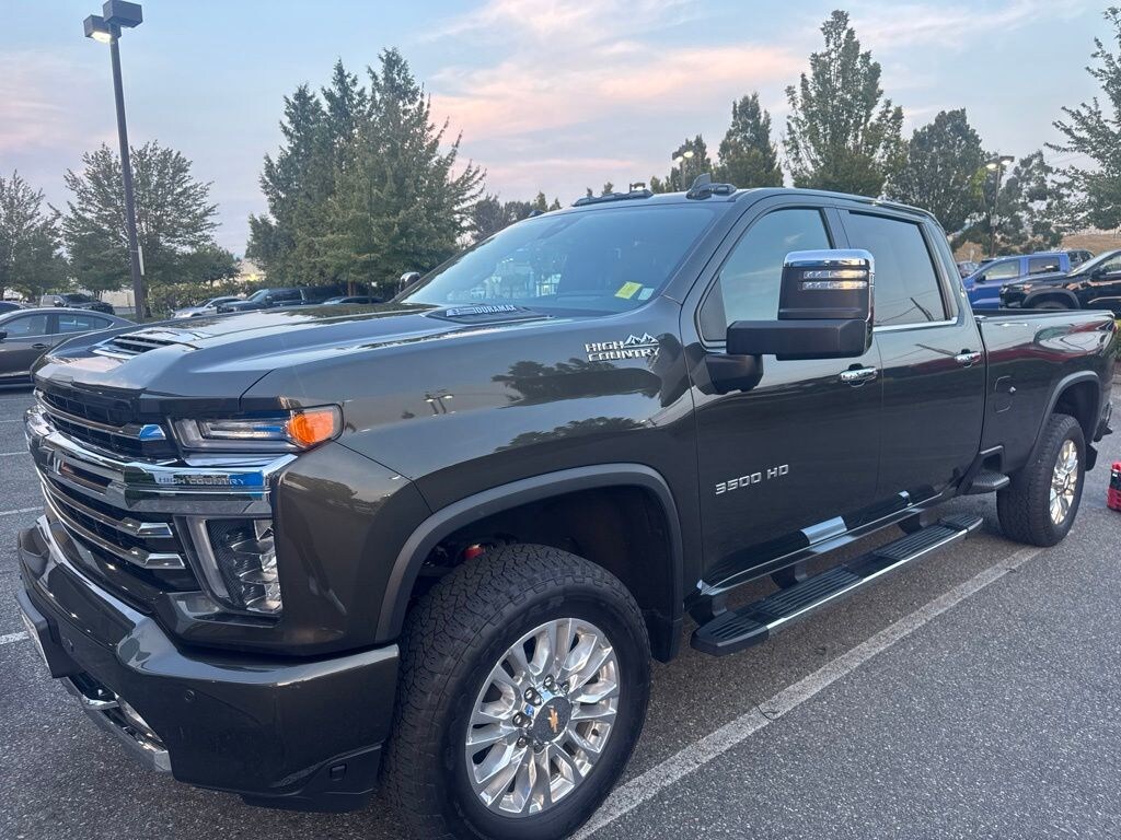 Used 2022 Chevrolet Silverado 3500 HD High Country Truck Crew Cab