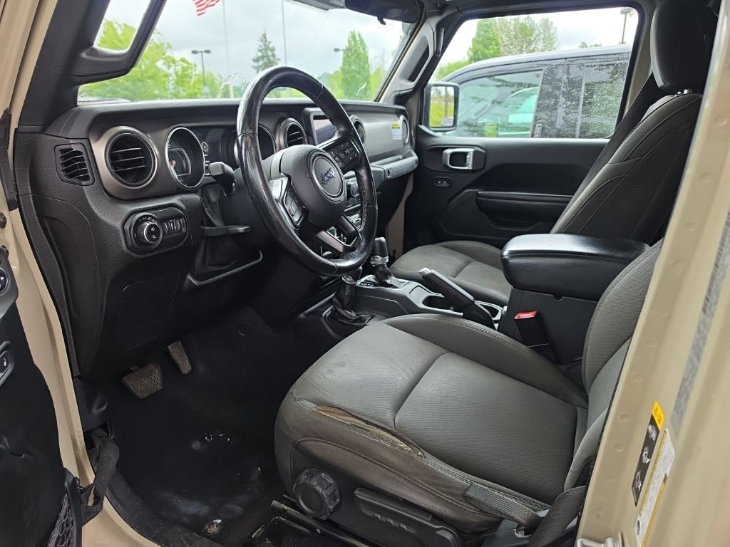 Used 2020 Jeep Gladiator Sport Truck Crew Cab