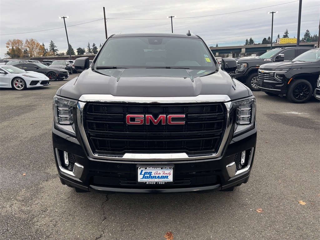 Used 2023 GMC Yukon SLE SUV