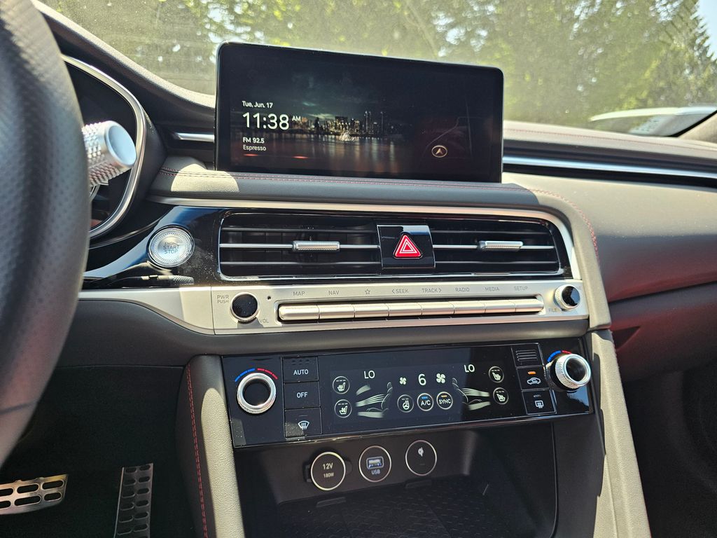 2025 GENESIS G70 Sport Advanced - Photo 27