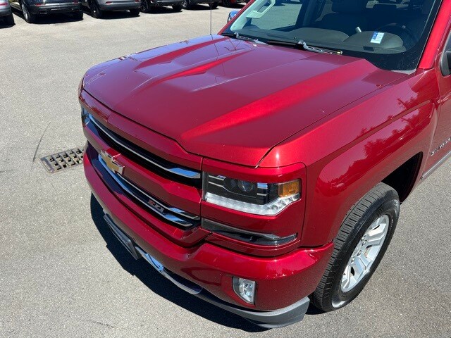 2018 Chevrolet Silverado 1500 LTZ Z71 photo 4