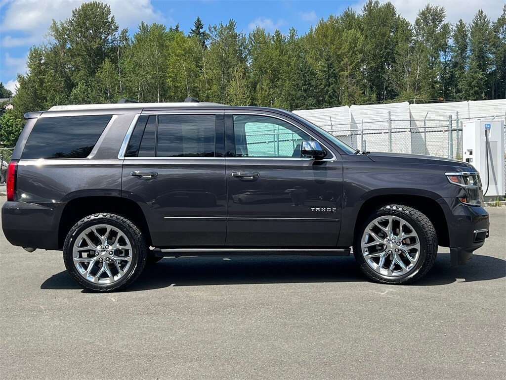 2017 Chevrolet Tahoe Premier photo 4