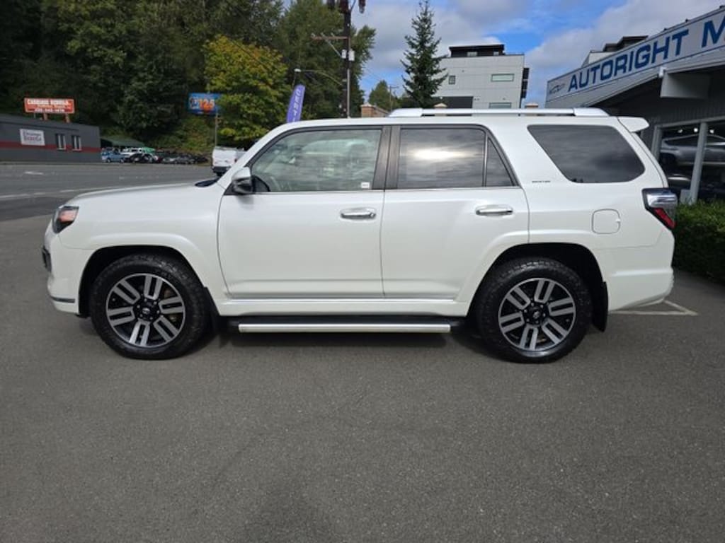 Used 2018 Toyota 4Runner SR5 SUV