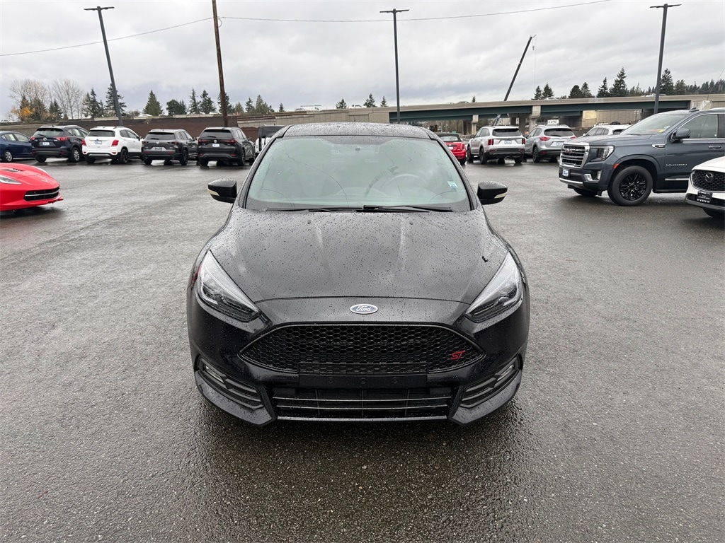 Used 2018 Ford Focus ST ST Hatchback
