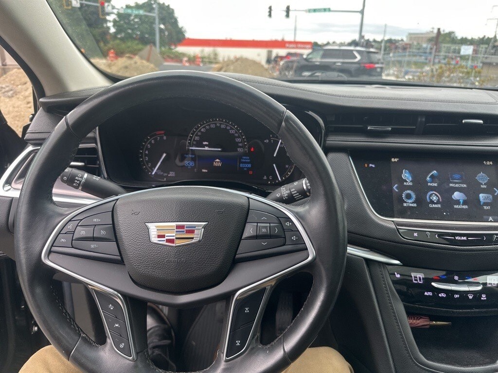 2017 Cadillac XT5 Luxury photo 4