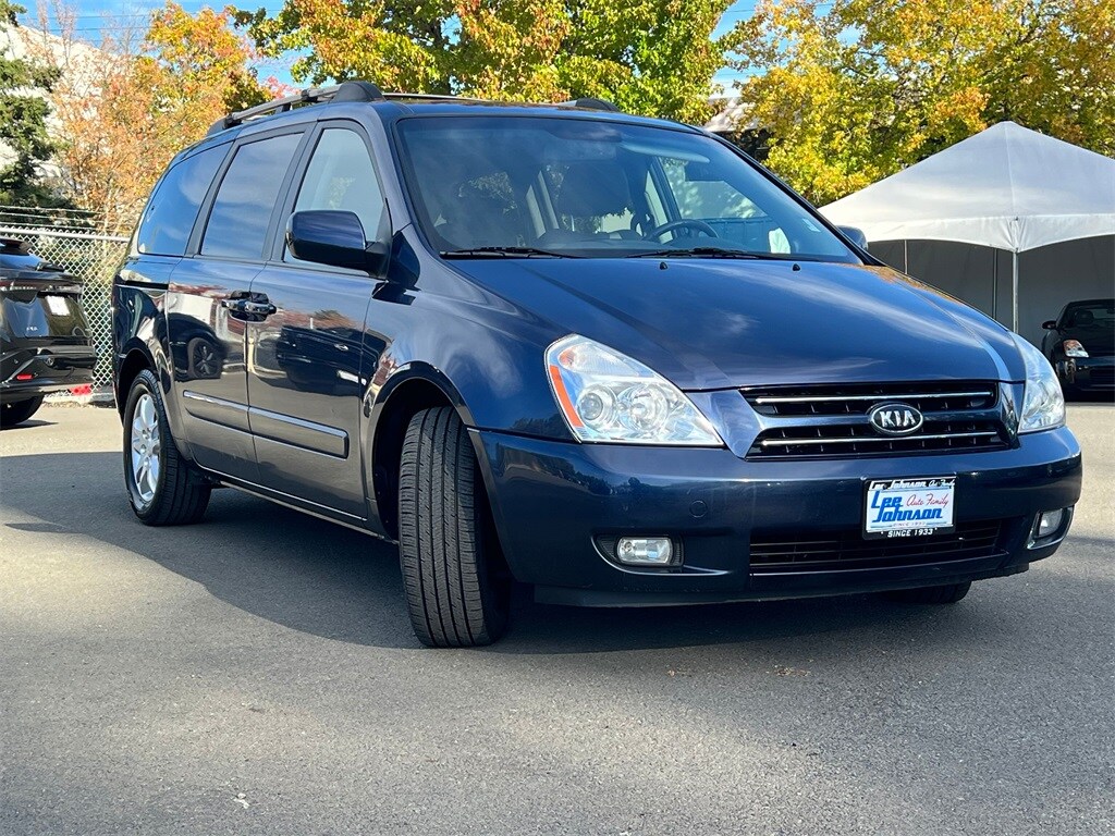 Used 2008 Kia Sedona EX Van Passenger Van