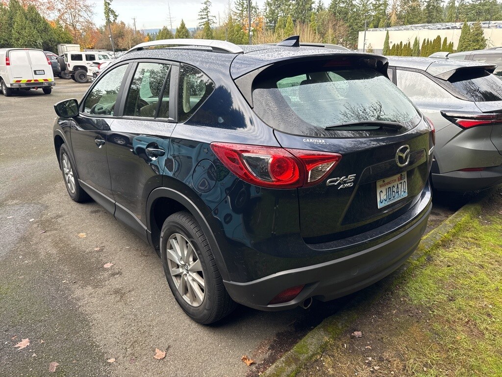 2016 Mazda CX-5 Sport photo 2