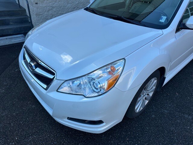 2012 Subaru Legacy 3.6R photo 3