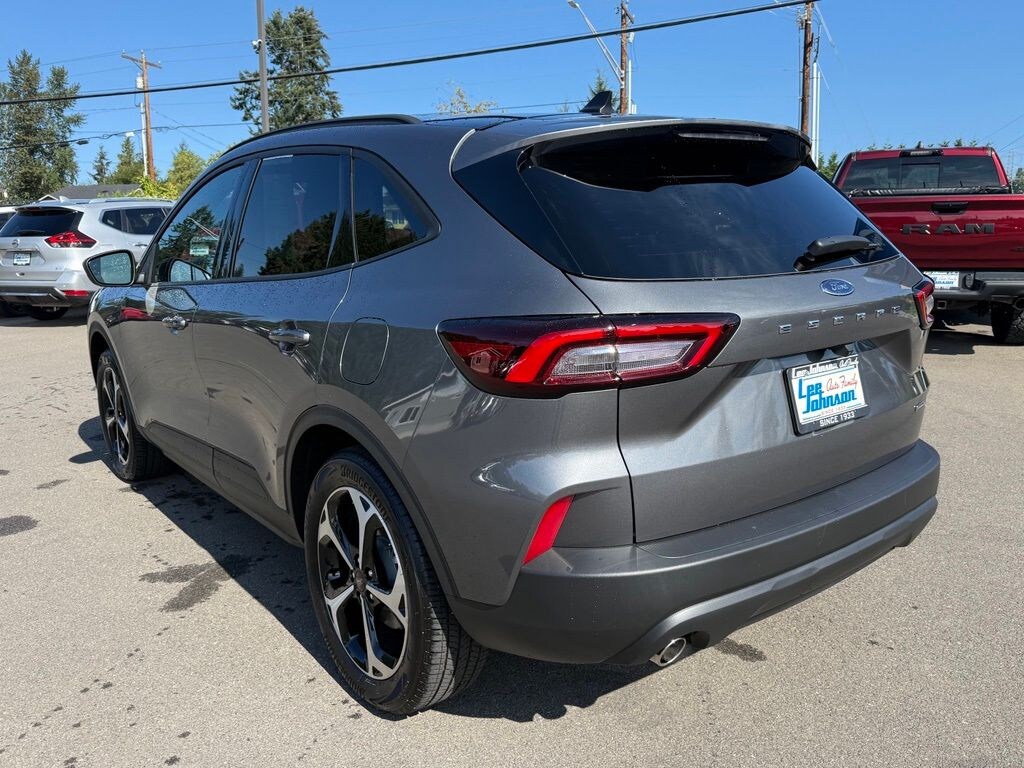 Used 2025 Ford Escape ST-Line Select SUV