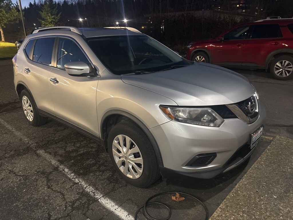 Used 2016 Nissan Rogue S SUV