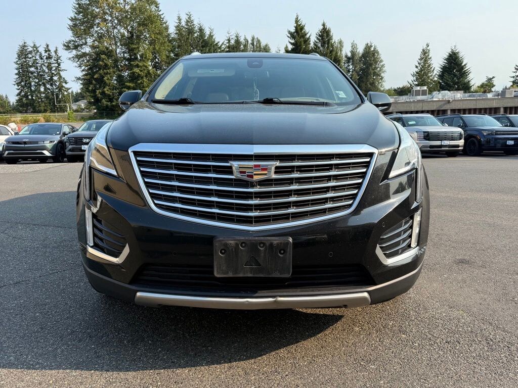 Used 2017 CADILLAC XT5 Platinum SUV