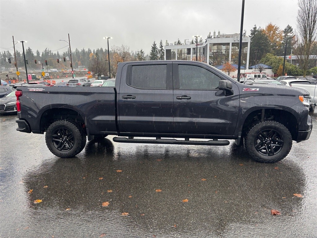 2024 Chevrolet Silverado 1500 LT Trail Boss photo 3