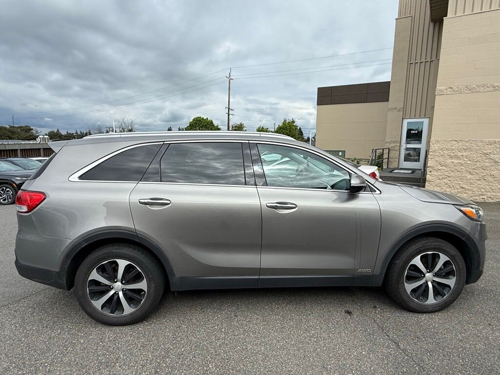 Used 2017 Kia Sorento EX SUV