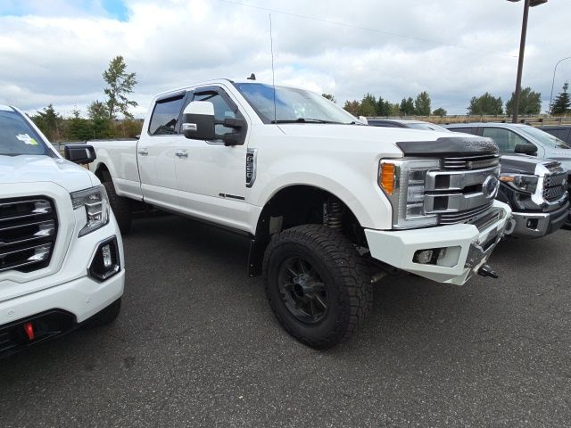 2019 Ford F-350 Limited photo 4