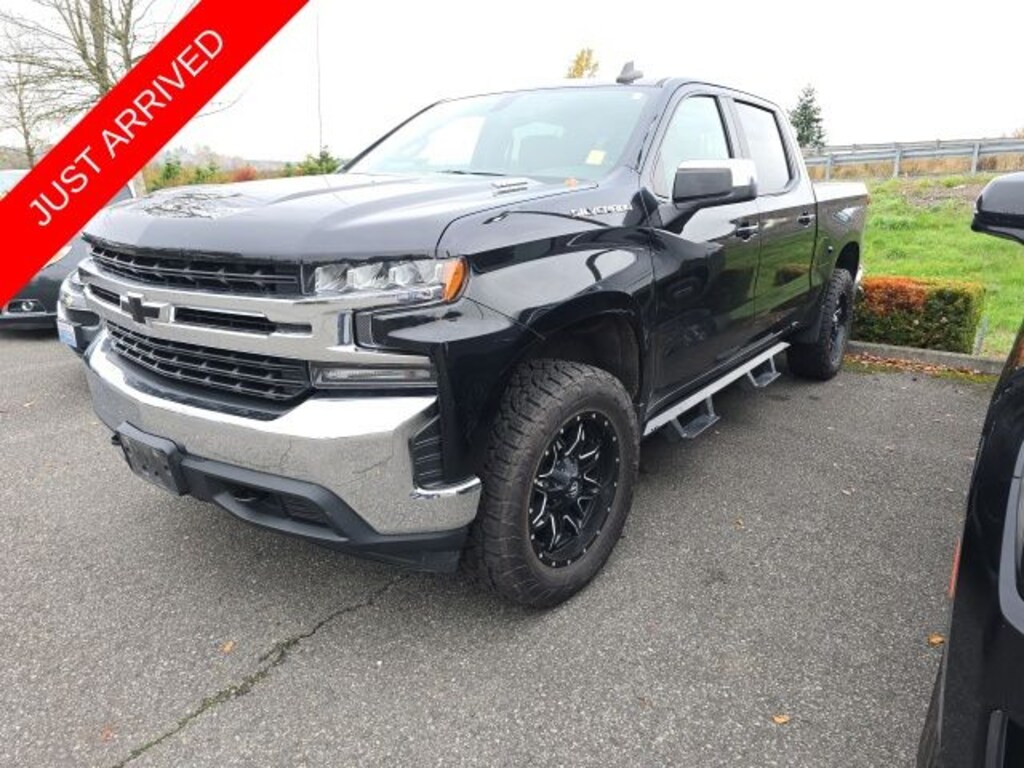 Used 2020 Chevrolet Silverado 1500 LT Truck Crew Cab