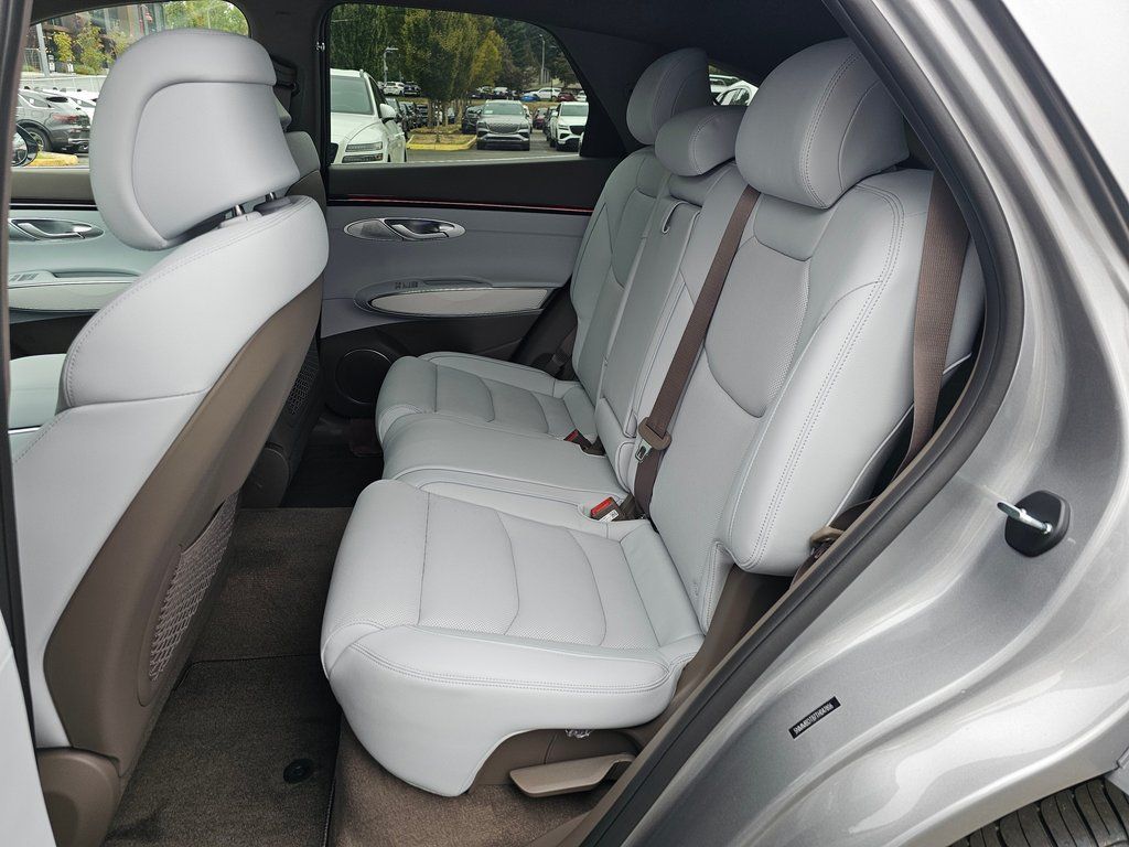 2026 GENESIS GV70 Advanced - Photo 23