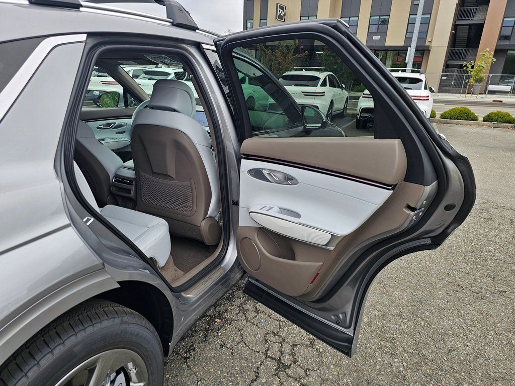 2026 GENESIS GV70 Advanced - Photo 26