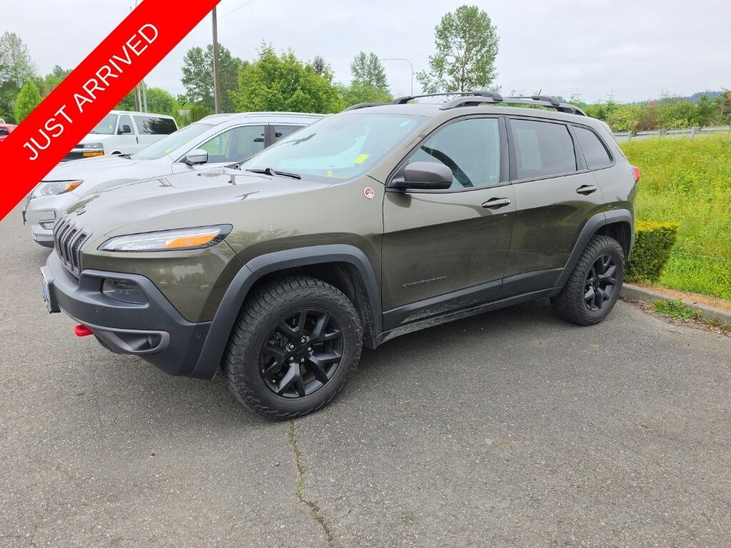 Used 2015 Jeep Cherokee Trailhawk SUV