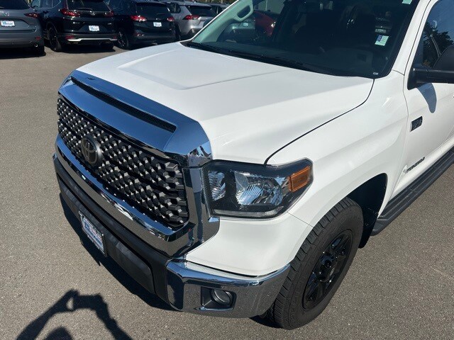 2021 Toyota Tundra SR5 CrewMax photo 4