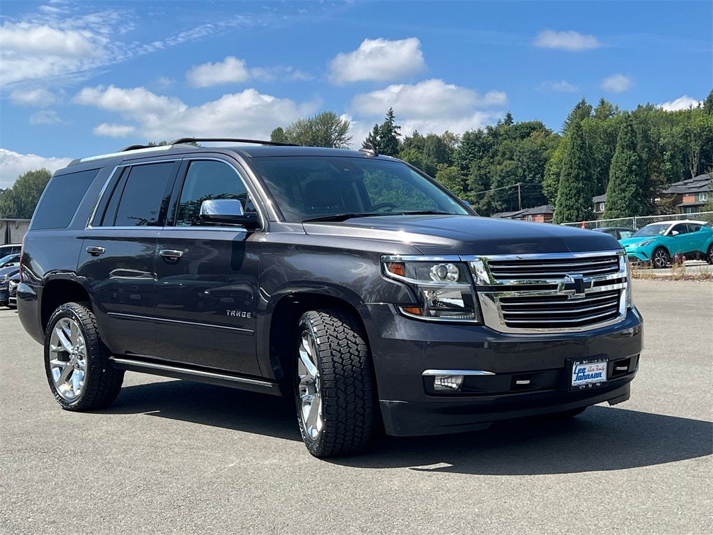 2017 Chevrolet Tahoe Premier photo 3
