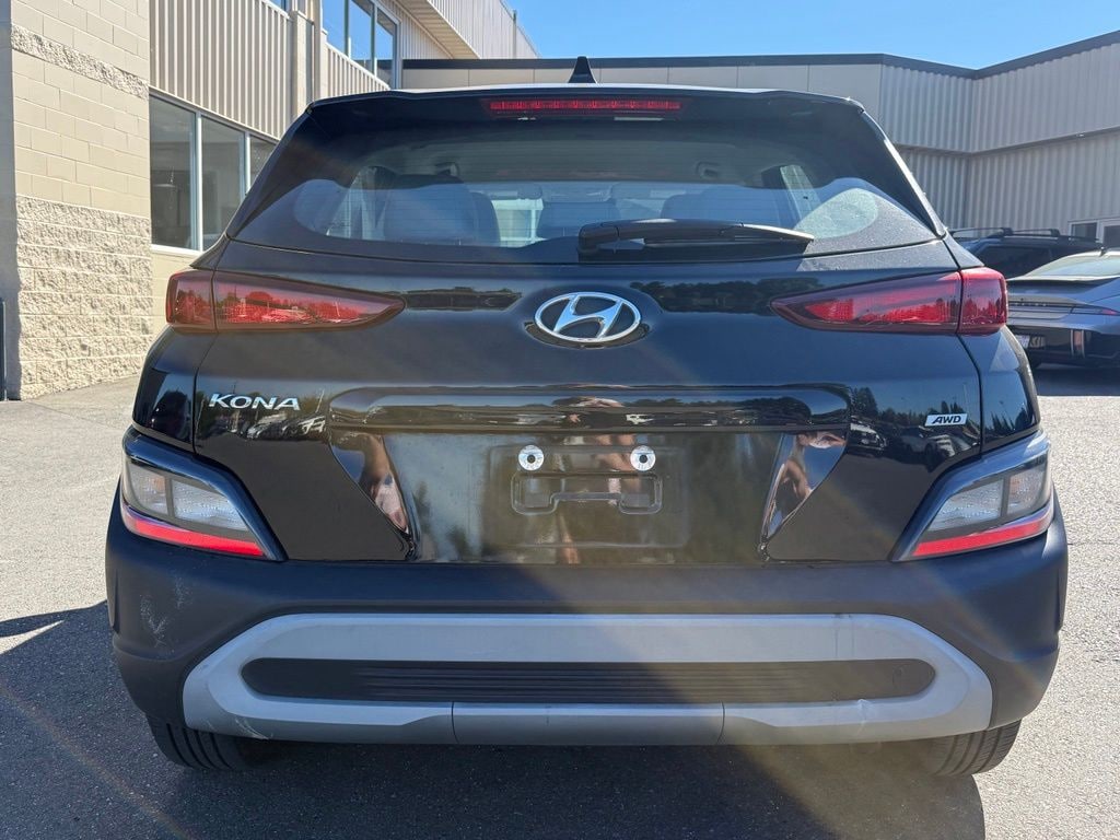Used 2023 Hyundai Kona SE SUV