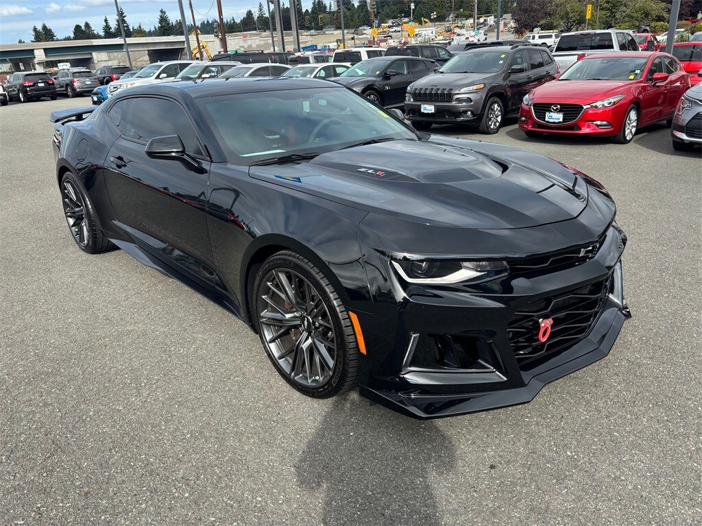 2017 Chevrolet Camaro ZL1 photo 3